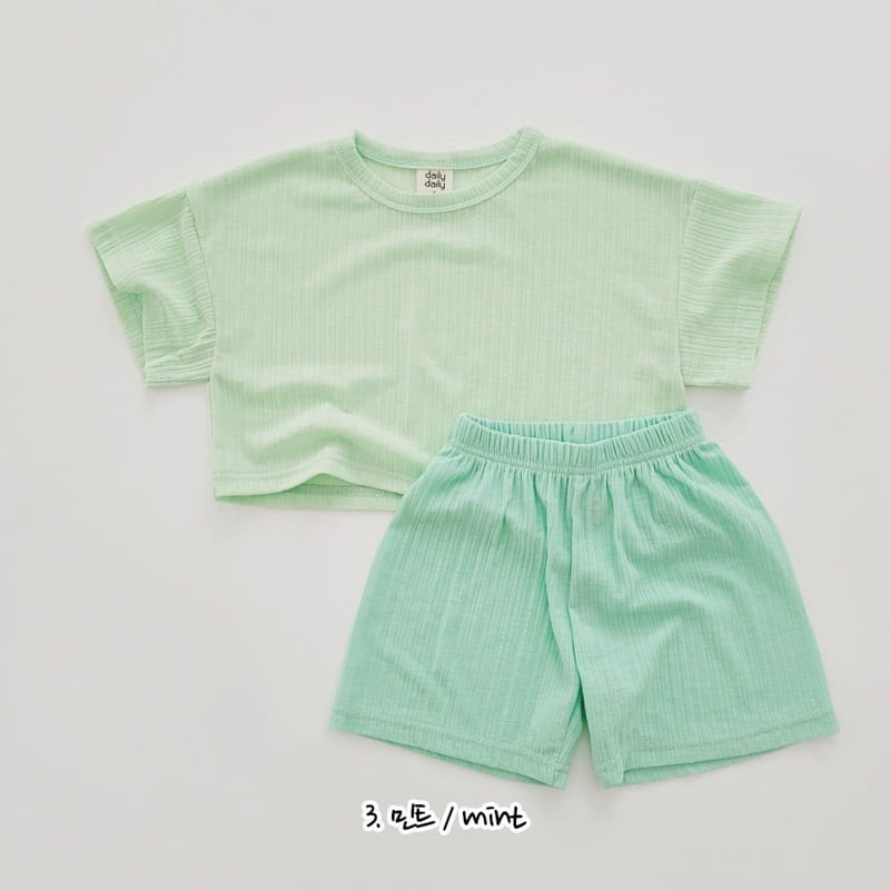 Daily Daily - Korean Children Fashion - #toddlerclothing - Crop Top Bottom Set - 4