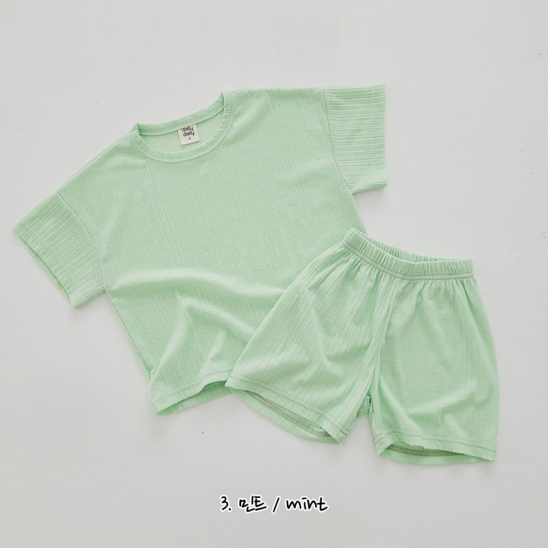 Daily Daily - Korean Children Fashion - #prettylittlegirls - Pastel Top Bottom Set - 4