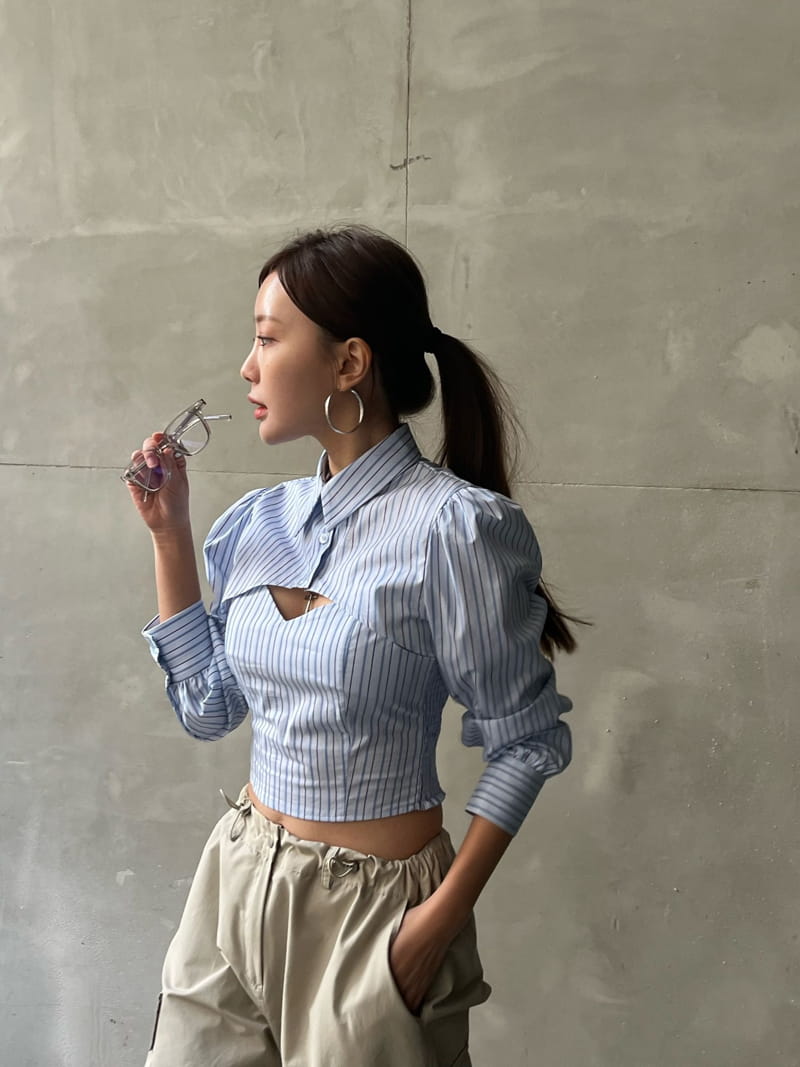 Flipar - Korean Women Fashion - #thelittlethings - Charming Borelo Blouse - 5