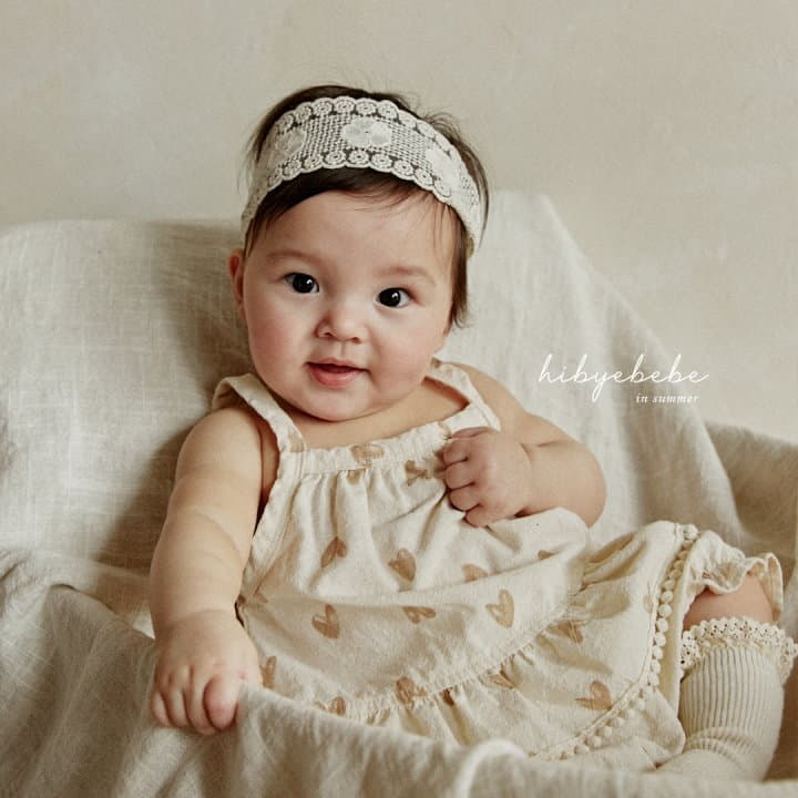 Hi Byebebe - Korean Baby Fashion - #babyboutique - Heart Frill Top Bottom Set - 8