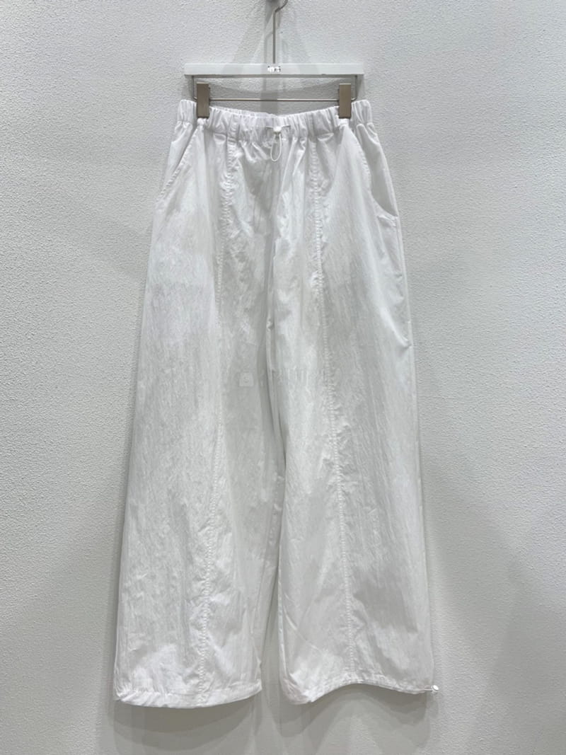 Inni - Korean Women Fashion - #momslook - Crown Pants - 7