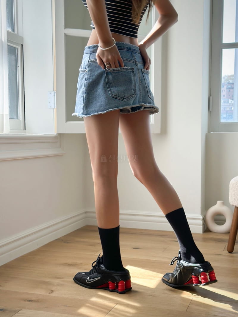 Inssense - Korean Women Fashion - #shopsmall - Thin Denim Skirt Shorts - 9