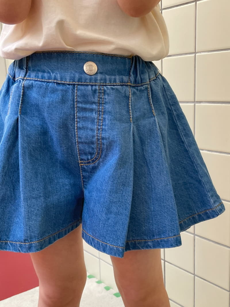 Momo Ann - Korean Children Fashion - #prettylittlegirls - Denim Currot Shorts - 5