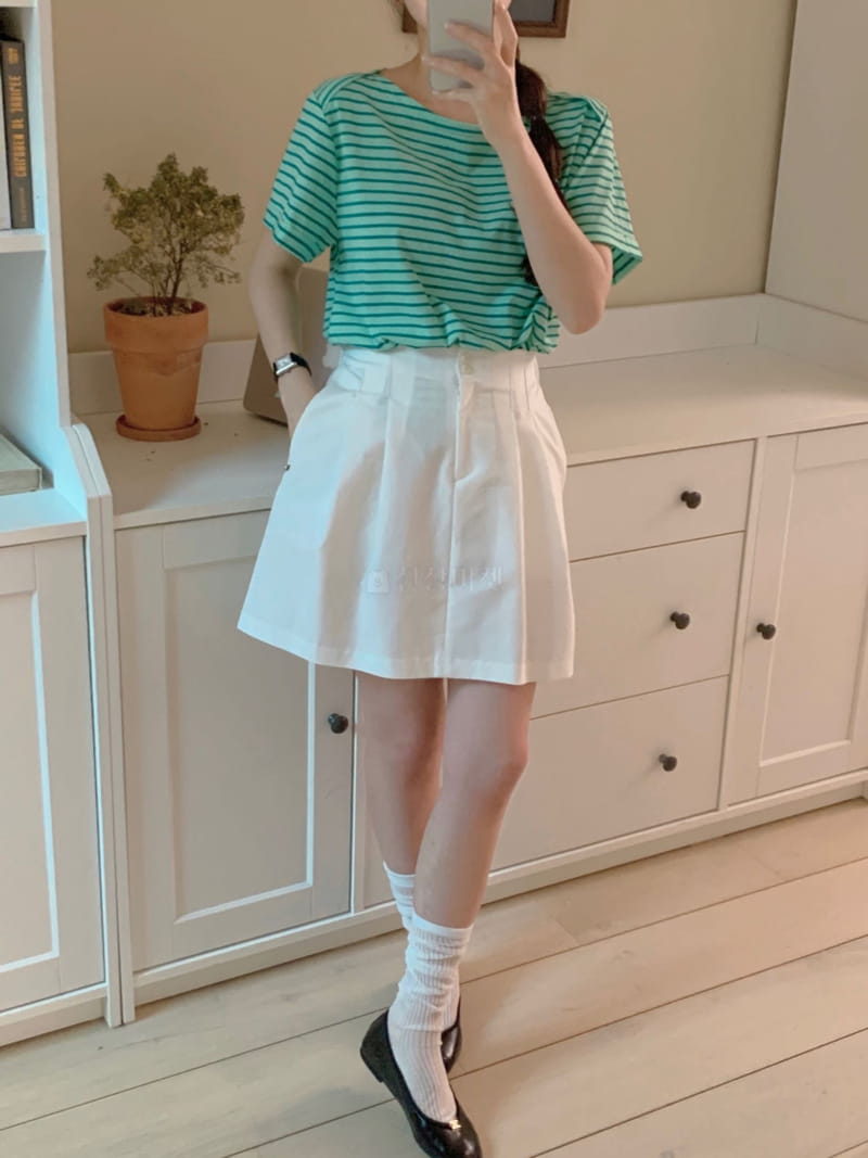 Our Moment - Korean Women Fashion - #womensfashion - Rolly Stripes Tee - 4