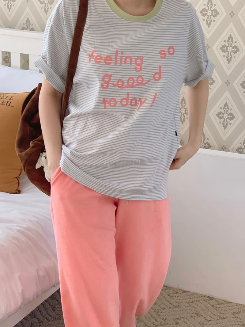 Our Moment - Korean Women Fashion - #thelittlethings - Feel Good Tee - 9