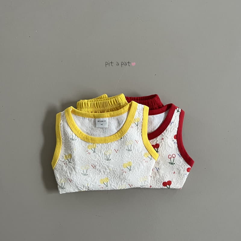 Pitapat - Korean Children Fashion - #Kfashion4kids - Cherry Sleeveless Top Bottom Set - 2