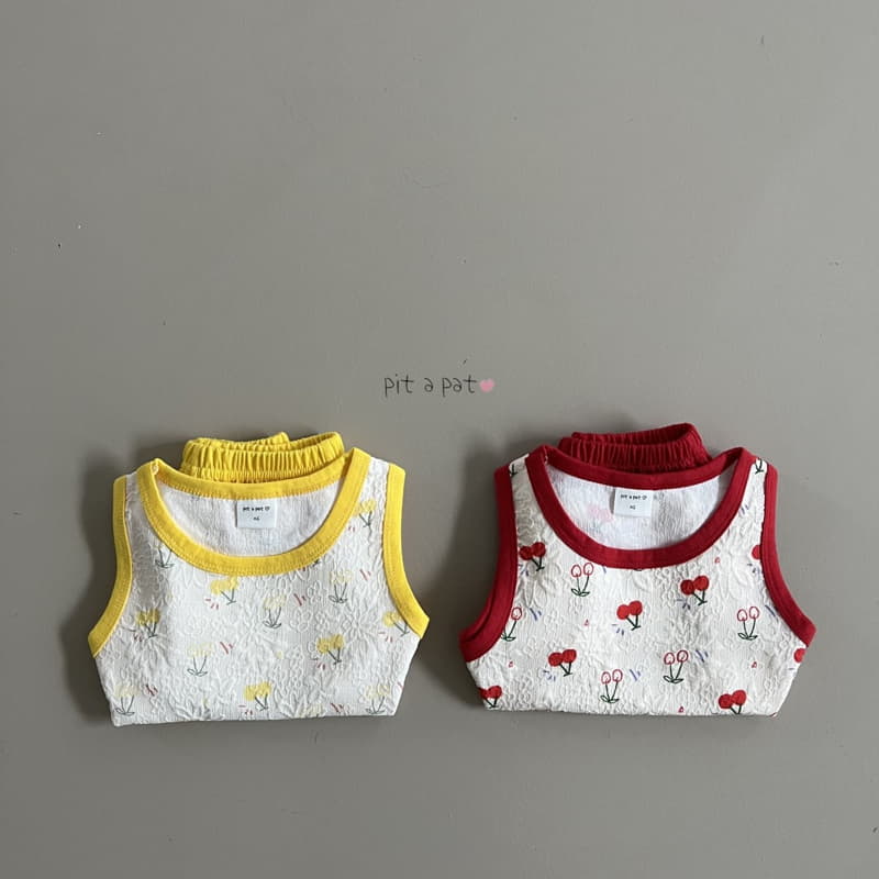 Pitapat - Korean Children Fashion - #kidzfashiontrend - Cherry Sleeveless Top Bottom Set