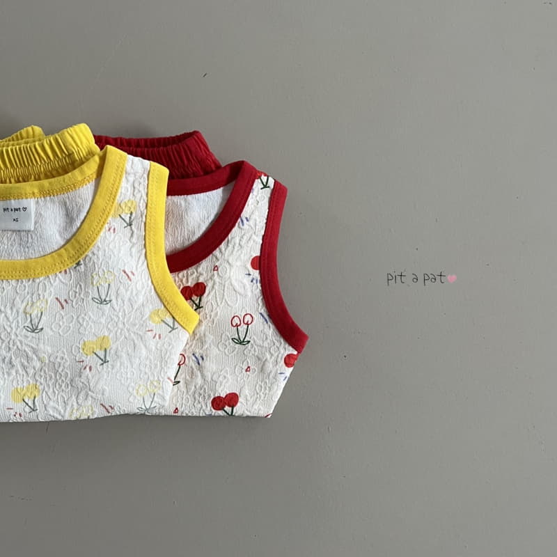 Pitapat - Korean Children Fashion - #littlefashionista - Cherry Sleeveless Top Bottom Set - 3