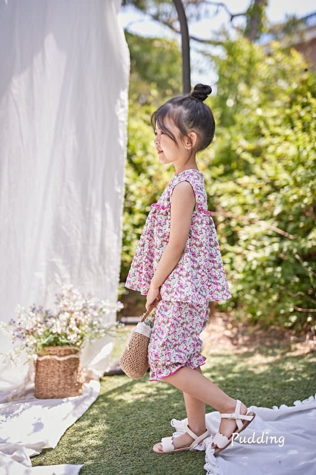 Pudding - Korean Children Fashion - #stylishchildhood - Flower Top Bottom Set - 2