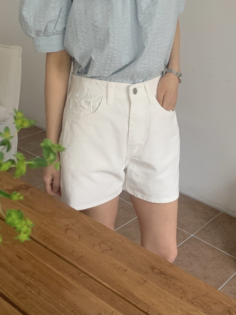 Renouveau - Korean Women Fashion - #momslook - Paul White Denim Shorts