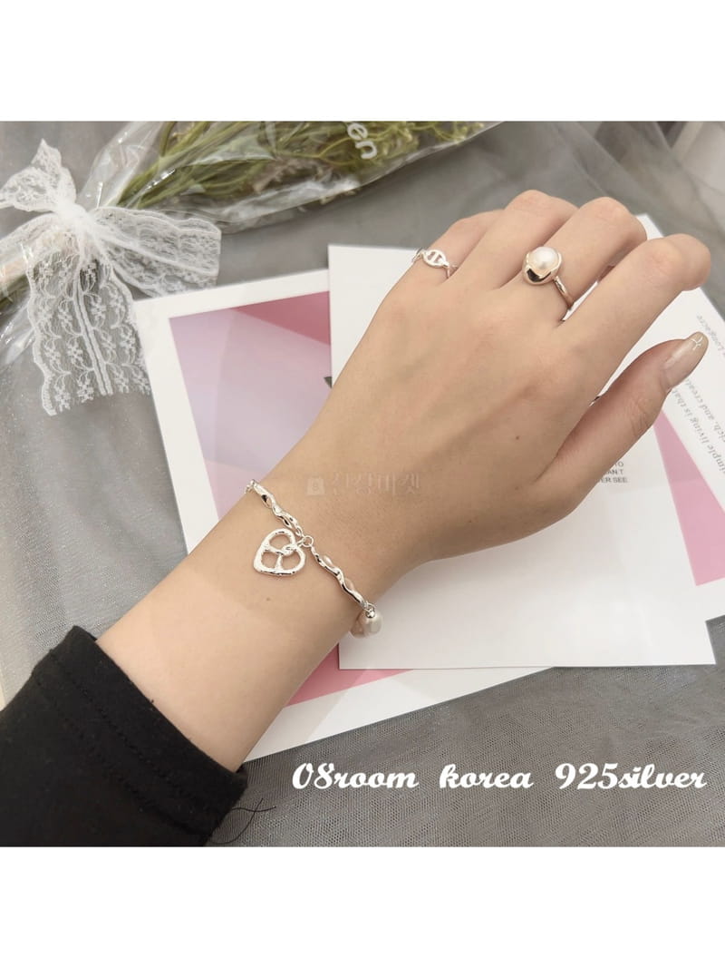 08 Room - Korean Women Fashion - #restrostyle - Silver Bracelet 1072