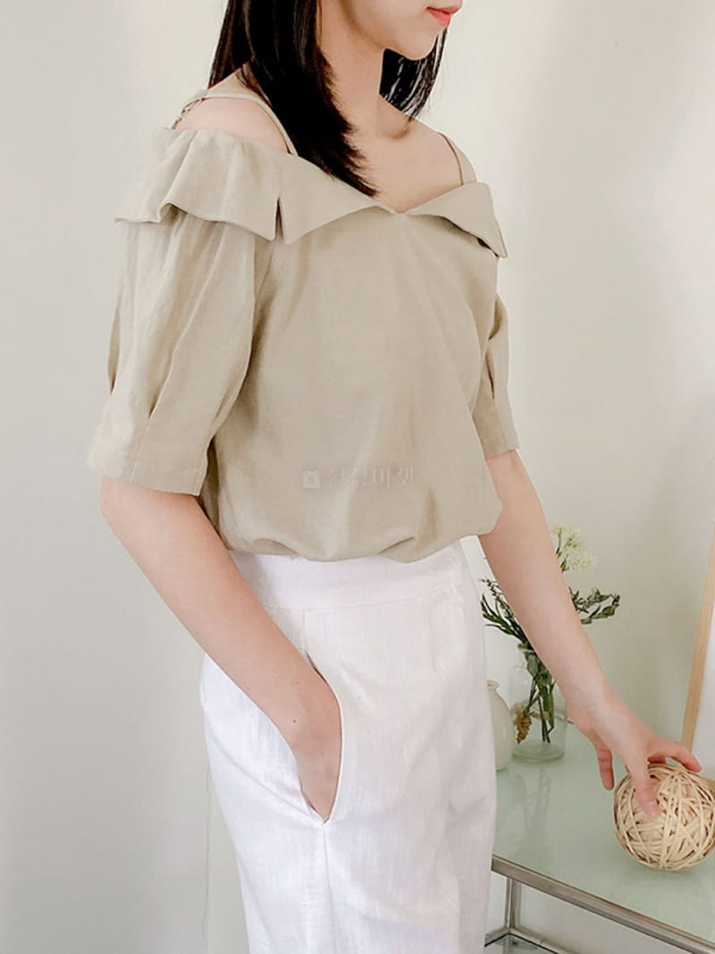 1st Gi - Korean Women Fashion - #momslook - Marron Blouse - 5