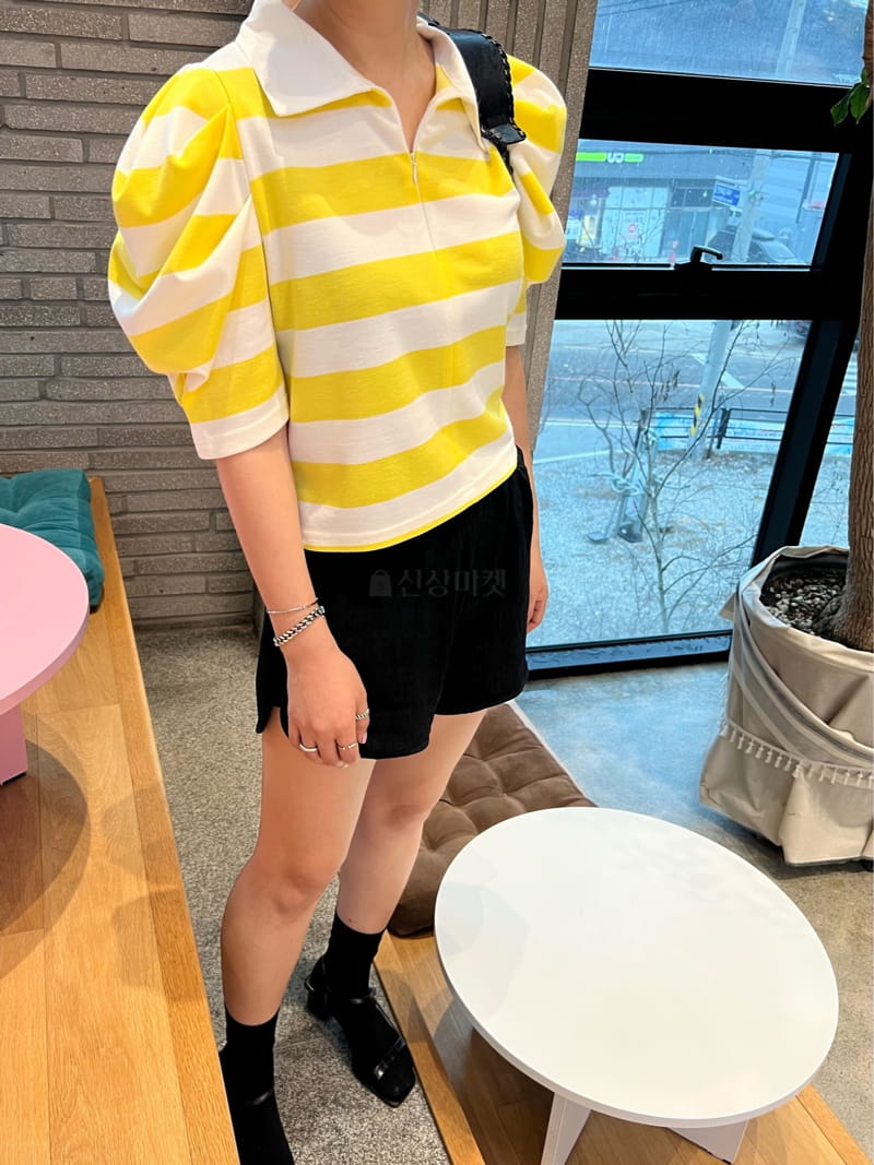 Amon - Korean Women Fashion - #momslook - Saint Puff Tee - 2