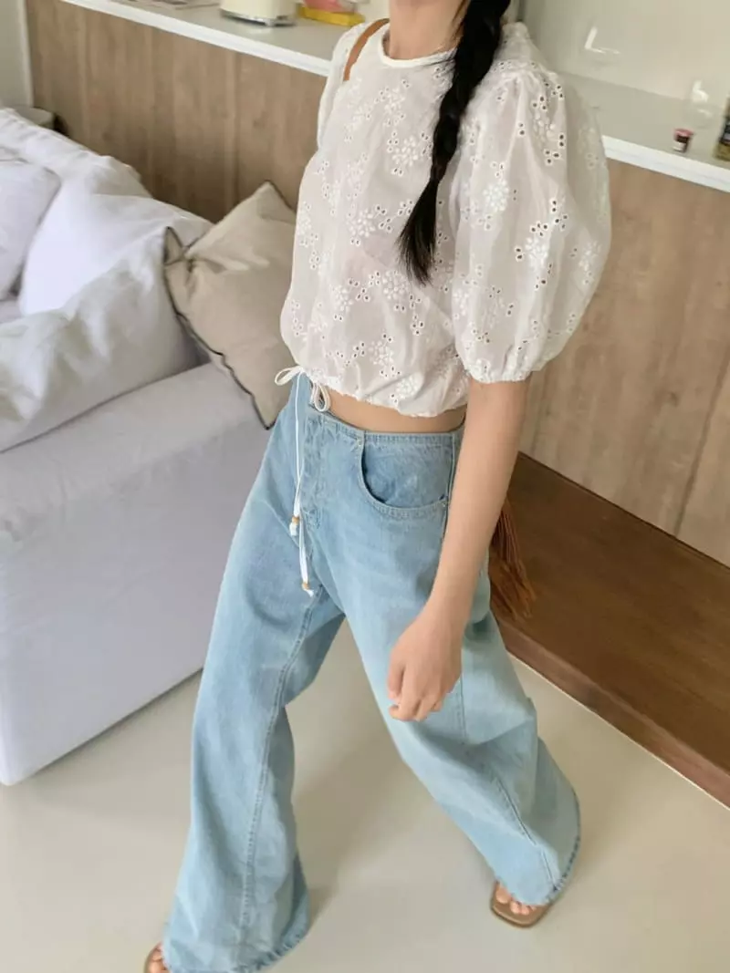 Arr - Korean Women Fashion - #womensfashion - Punching Blouse