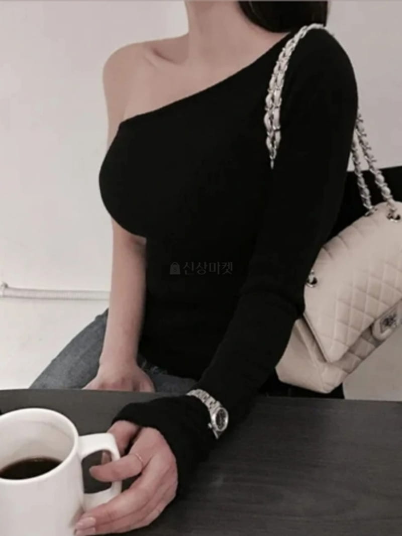 Awesome - Korean Women Fashion - #womensfashion - One Shoulder Tee