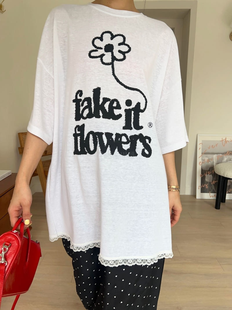 Bricklane - Korean Women Fashion - #womensfashion - Fake Flower Tee - 3