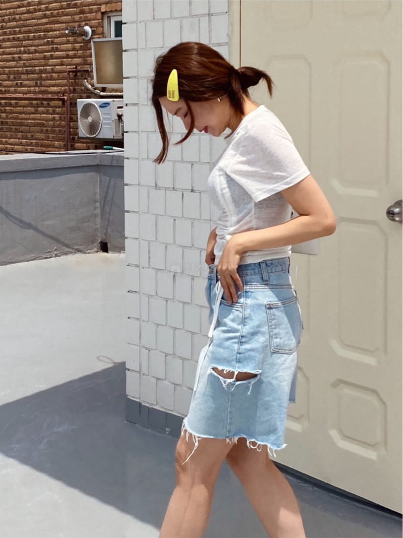 Butter - Korean Women Fashion - #momslook - Seoul Tee