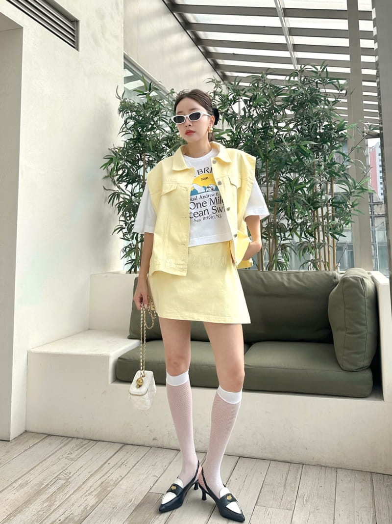 Bwithu - Korean Women Fashion - #momslook - Sugar Vest - 11