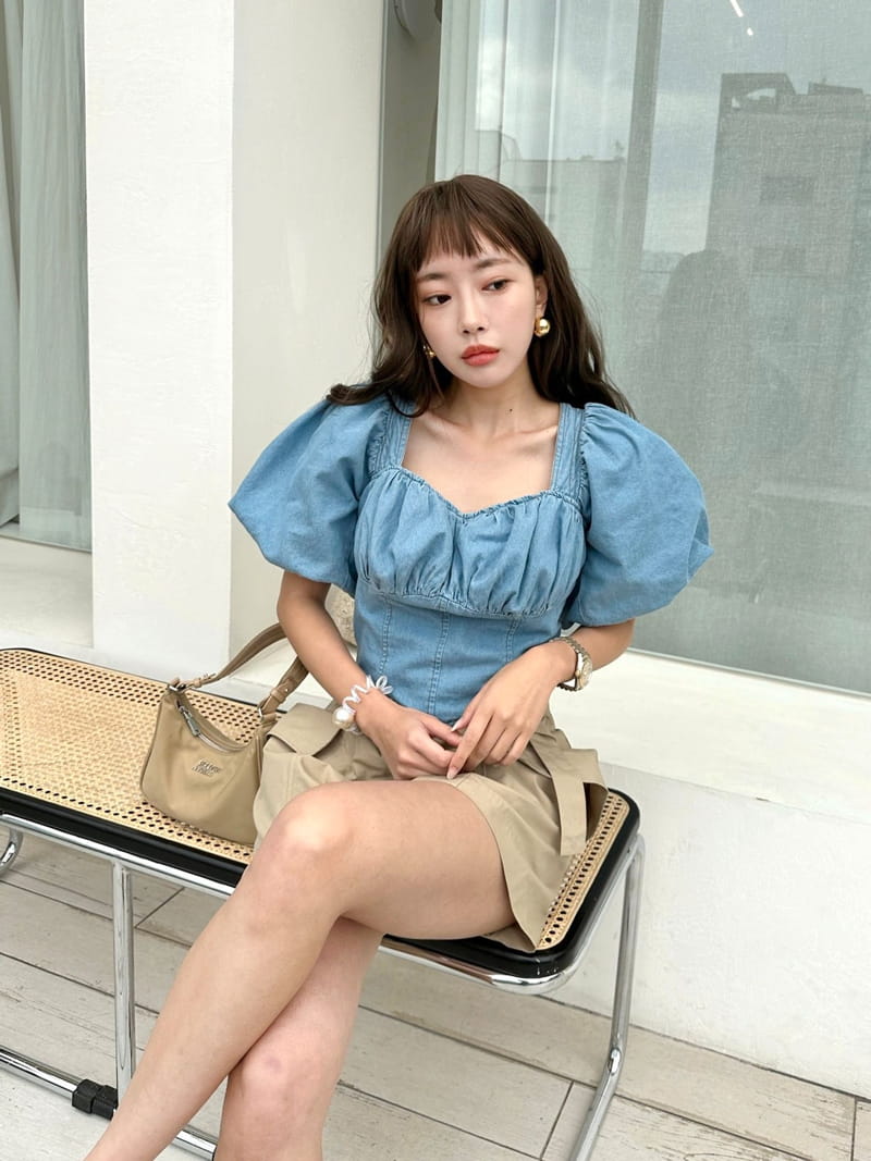 Bwithu - Korean Women Fashion - #momslook - Shirring Puff Blouse - 4