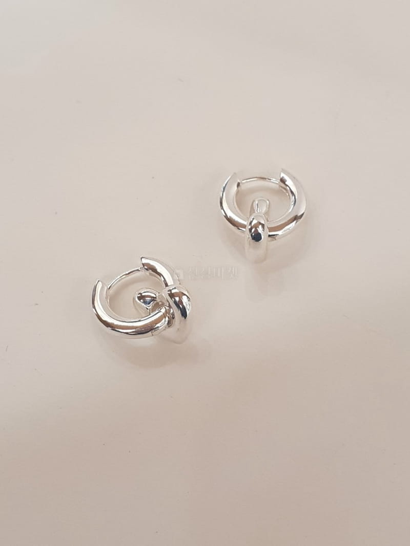 Cabinet - Korean Women Fashion - #momslook - Silver Basic Ring Heart  Earring - 3