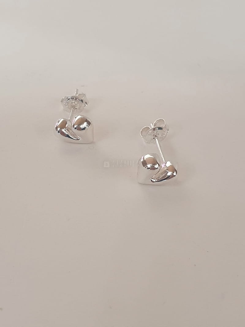 Cabinet - Korean Women Fashion - #vintagekidsstyle - Silver Bye Heart Earring