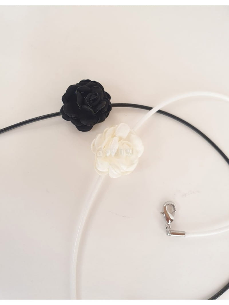 Cabinet - Korean Women Fashion - #womensfashion - Big Flower Necklace - 3