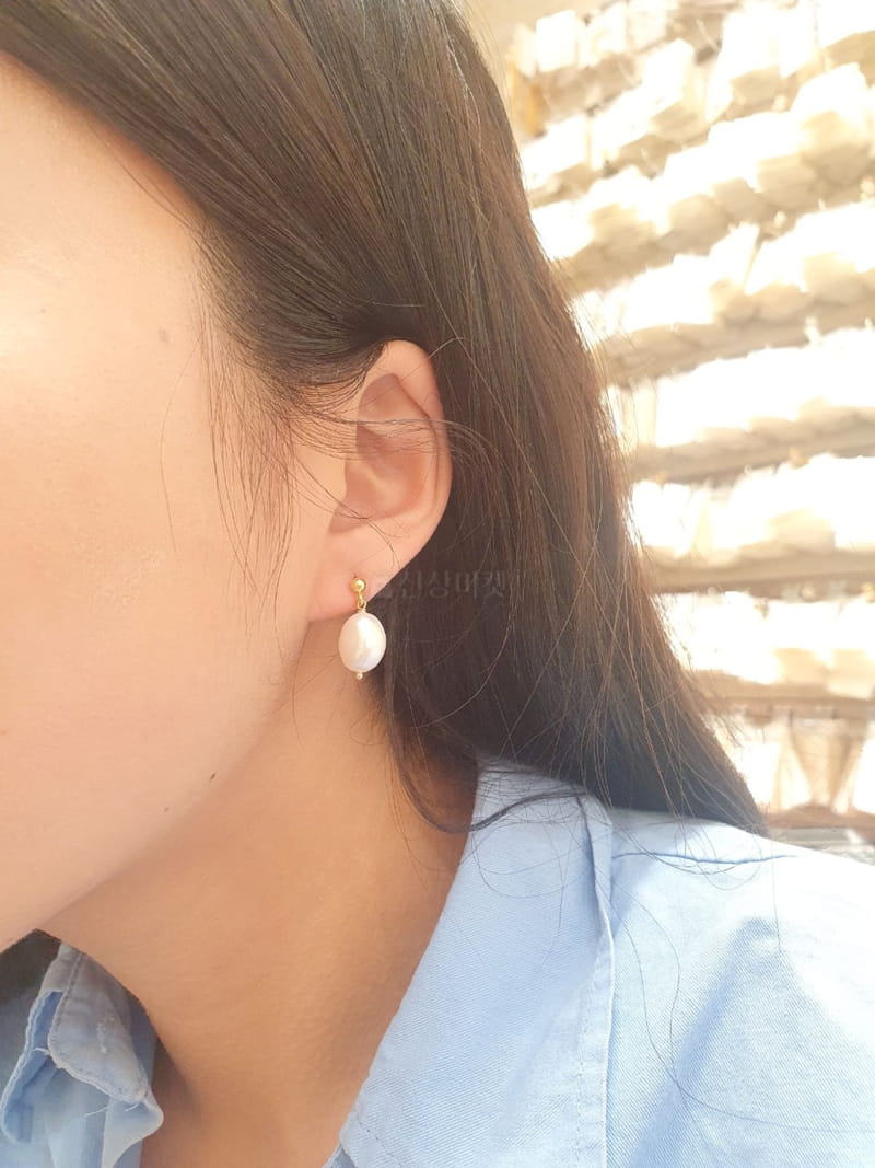 Cabinet - Korean Women Fashion - #momslook - Silver Ugly Pearl  Earring - 4