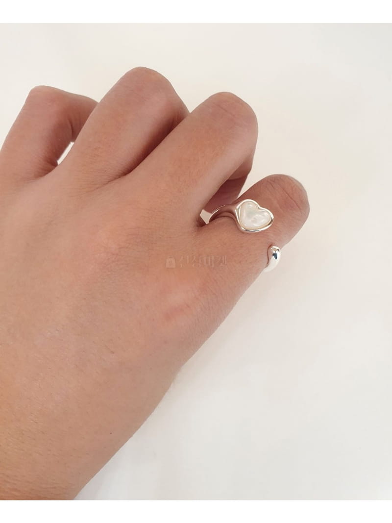 Cabinet - Korean Women Fashion - #womensfashion - Silver (Silver)Heart Slit Ring