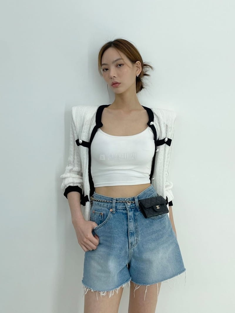 D2 - Korean Women Fashion - #momslook - Demage Denim Shorts