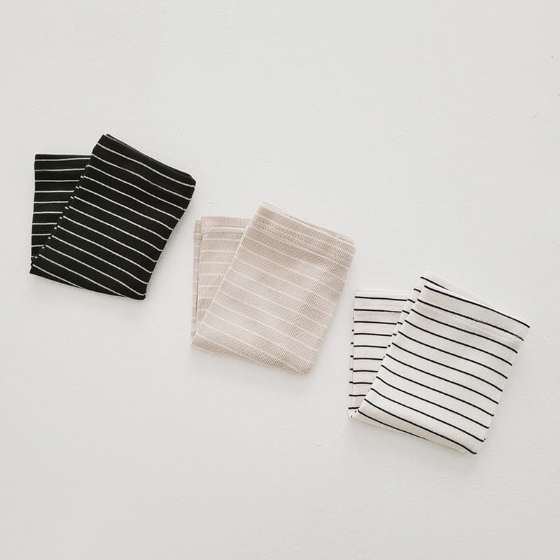 Daily Daily - Korean Children Fashion - #stylishchildhood - Stripes Short Leggings - 12