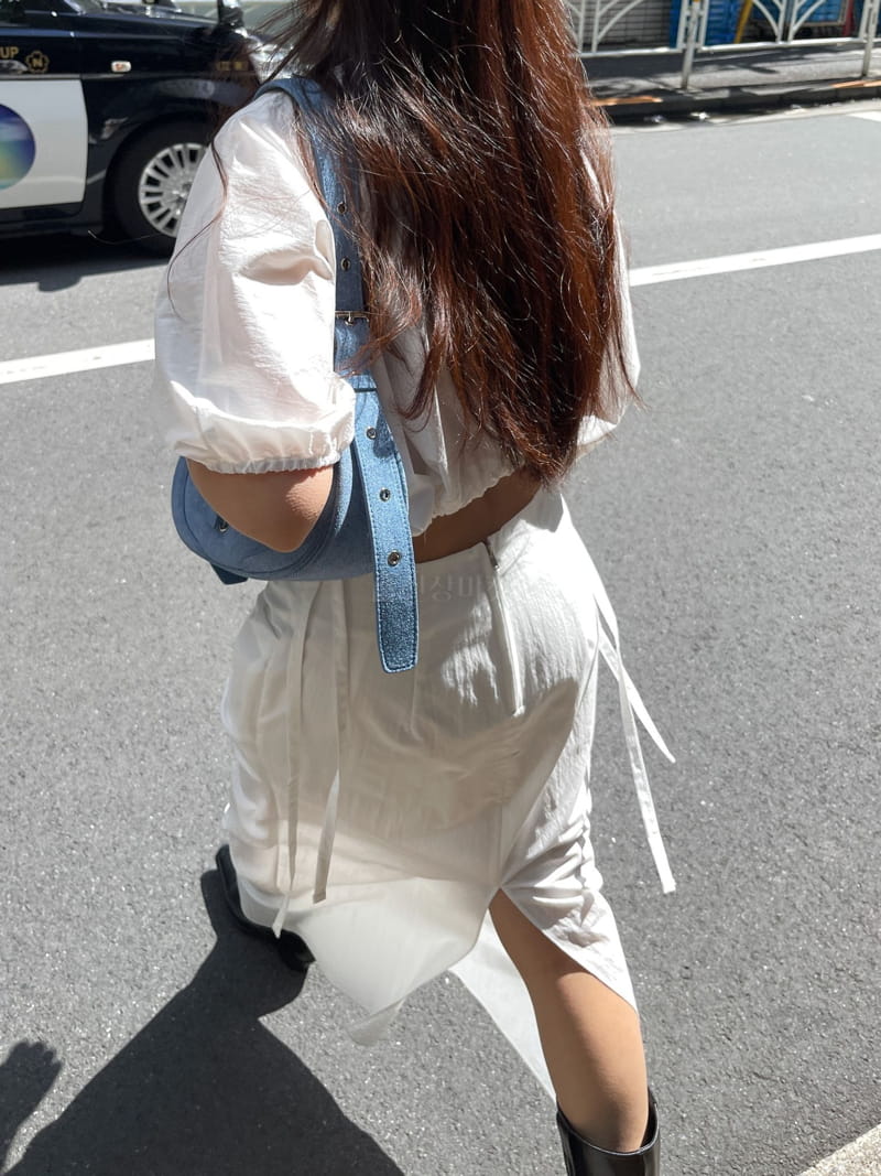 Fric - Korean Women Fashion - #momslook - Chichi Blouse - 8