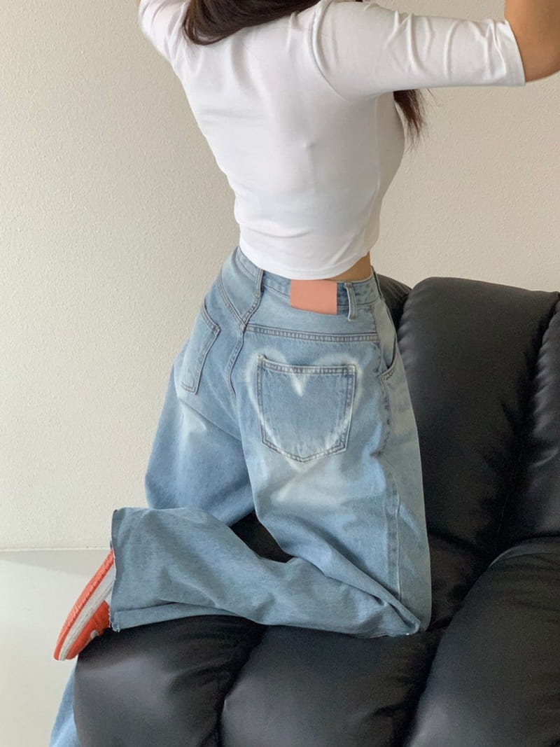 Garden Women - Korean Women Fashion - #momslook - Heart Jeans