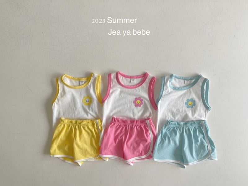 Jeaya & Mymi - Korean Children Fashion - #prettylittlegirls - Picnic Top Bottom Set