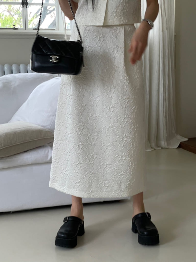 Kare - Korean Women Fashion - #momslook - Jacquard Skirt