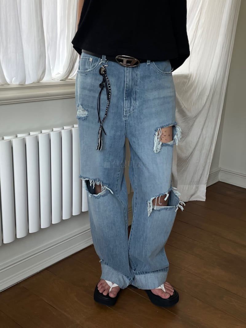 Kare - Korean Women Fashion - #womensfashion - Summer Jeans