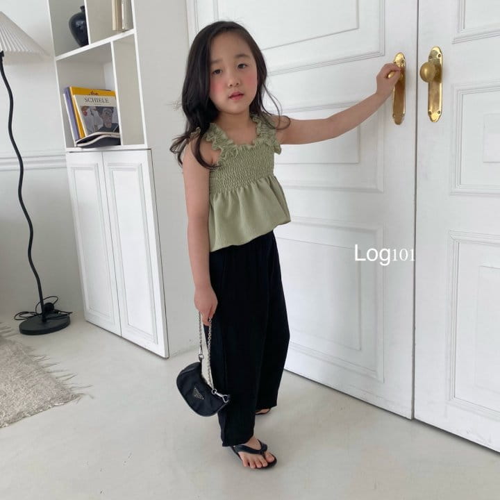 Log101 - Korean Children Fashion - #Kfashion4kids - Love Me Smocked Blouse - 10