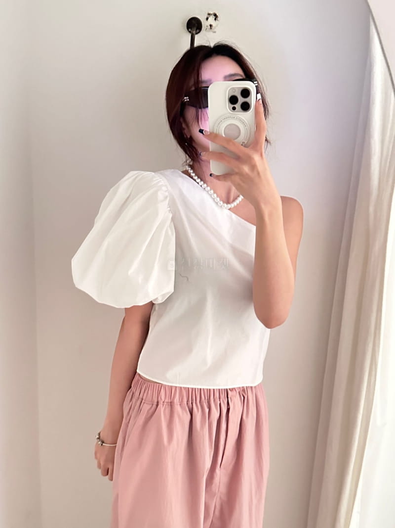 Lumiple - Korean Women Fashion - #vintagekidsstyle - One Shoulder Blouse - 7