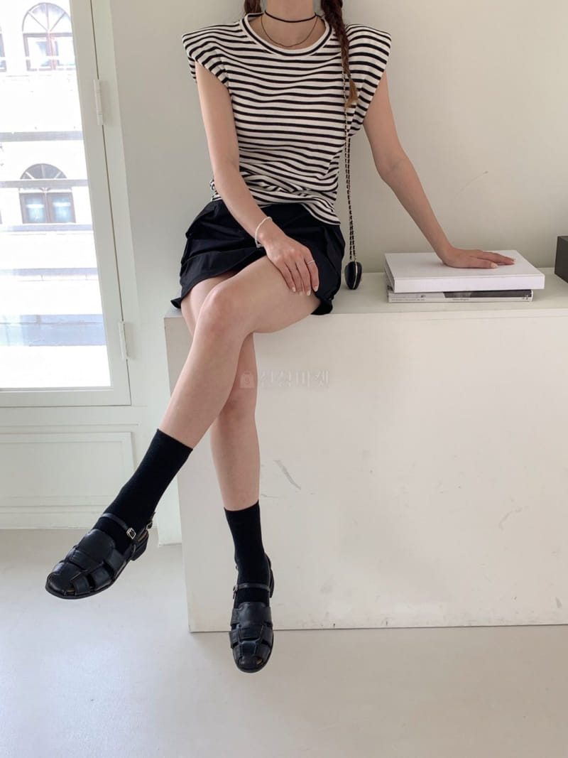 More Than - Korean Women Fashion - #momslook - Stripes Shitting Sleeveless - 2