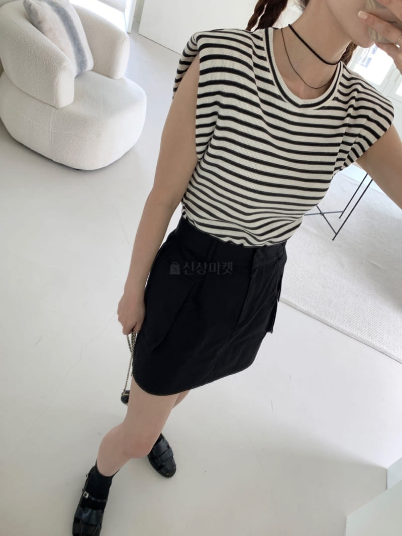 More Than - Korean Women Fashion - #womensfashion - Stripes Shitting Sleeveless