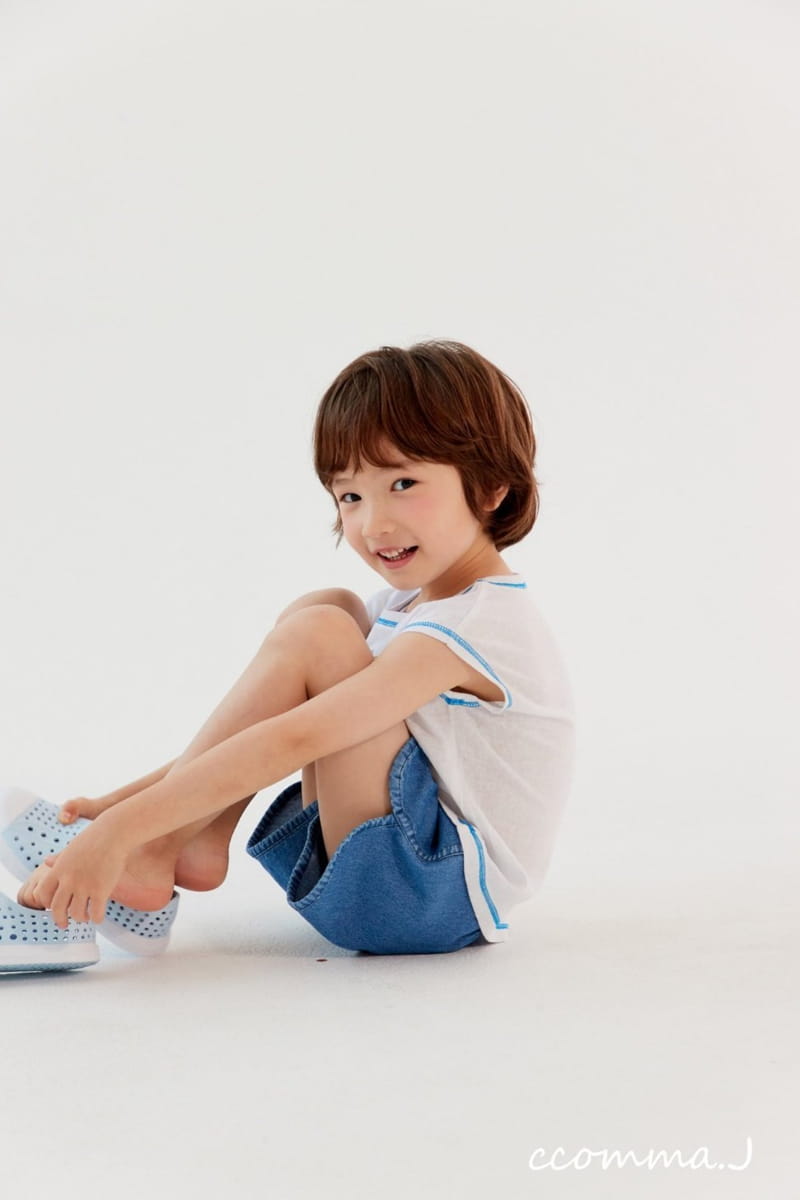 Oda - Korean Children Fashion - #toddlerclothing - Piping Denim Shorts - 4