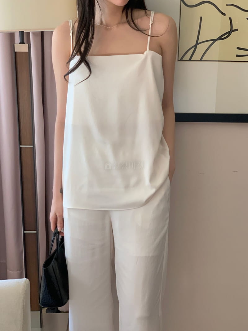 Ovu - Korean Women Fashion - #womensfashion - Sahatin Sleeveless