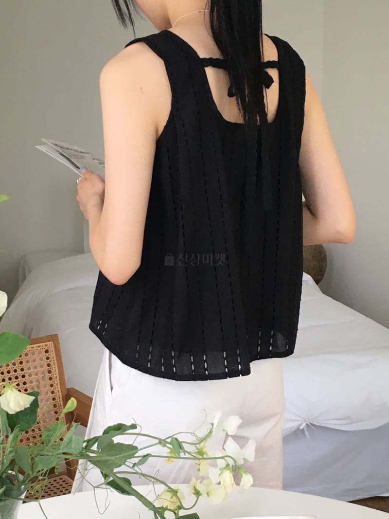 Sea Sand Salt - Korean Women Fashion - #momslook - Mayo Lace Sleeveless - 6