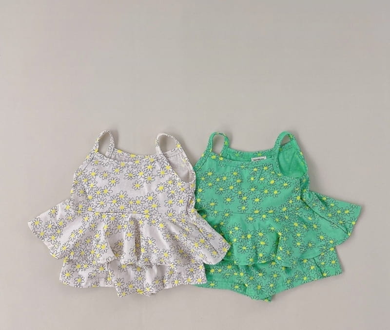 Soybean - Korean Children Fashion - #toddlerclothing - Flower Bustier Top Bottom Set