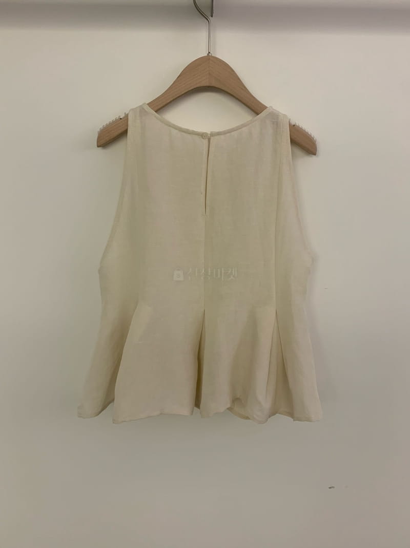 Underkey - Korean Women Fashion - #womensfashion - Shopia Linen Blouse - 8