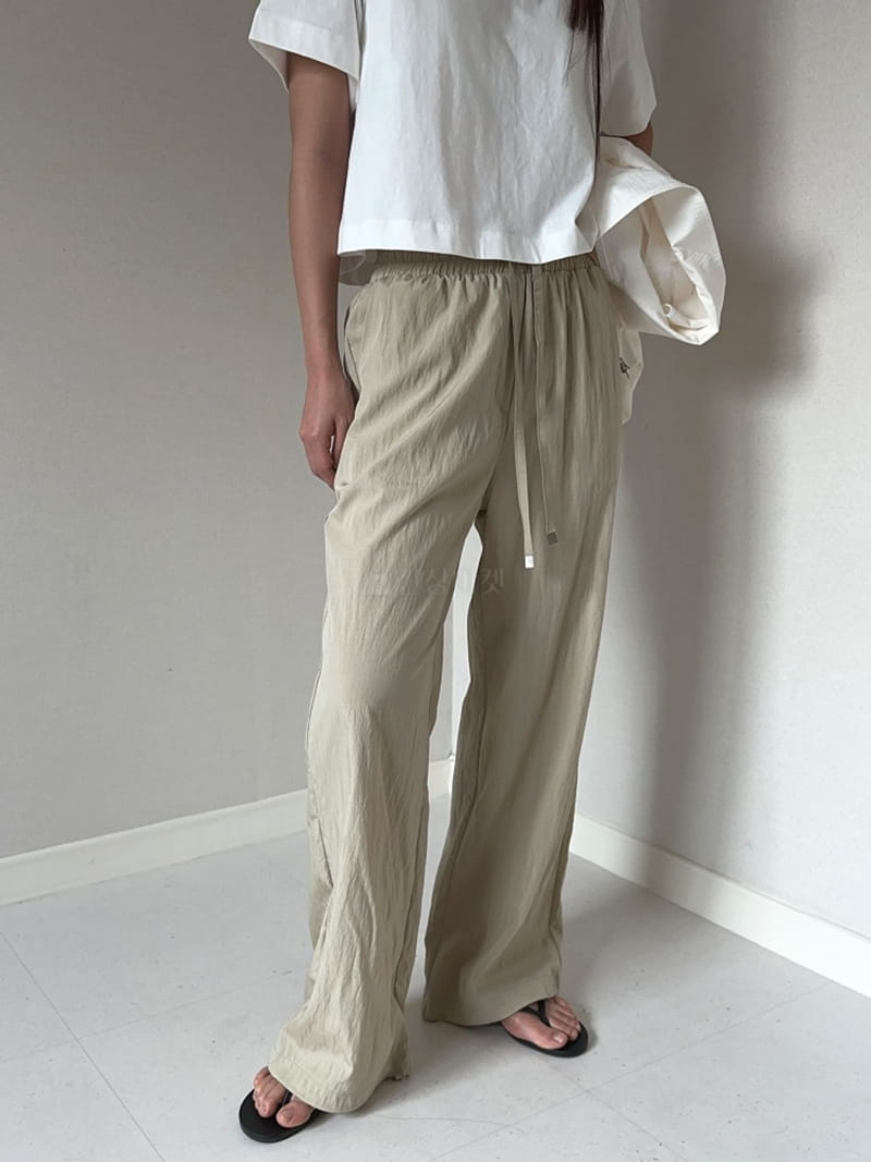 Unene Garden - Korean Women Fashion - #momslook - CN Pants