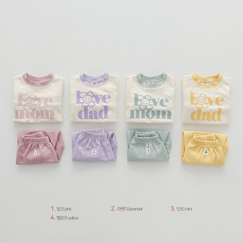 Daily Daily - Korean Children Fashion - #designkidswear - Mom And Daddy Love Top Bottom Set