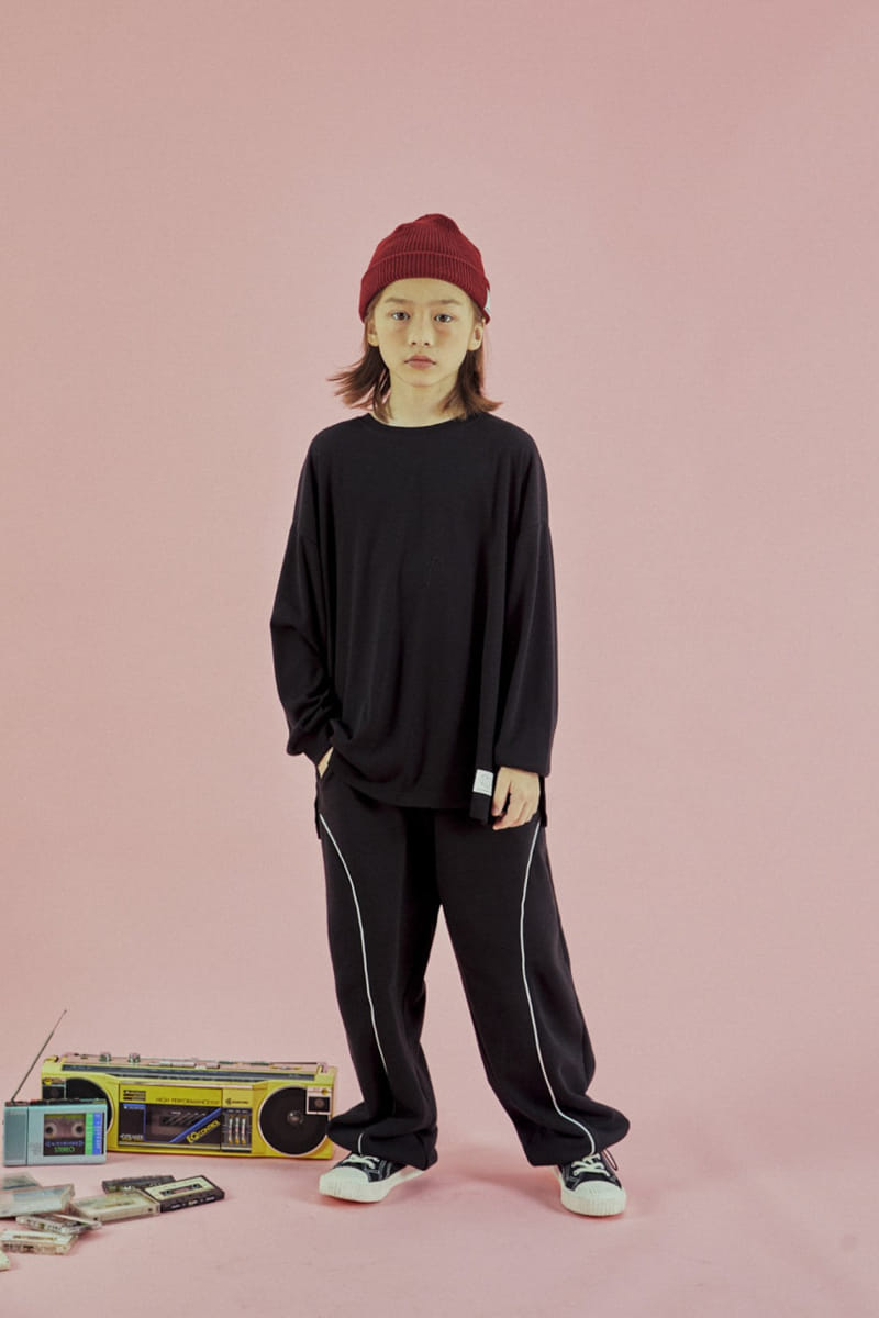 A-Market - Korean Children Fashion - #childofig - New Season Slit Box Tee - 4