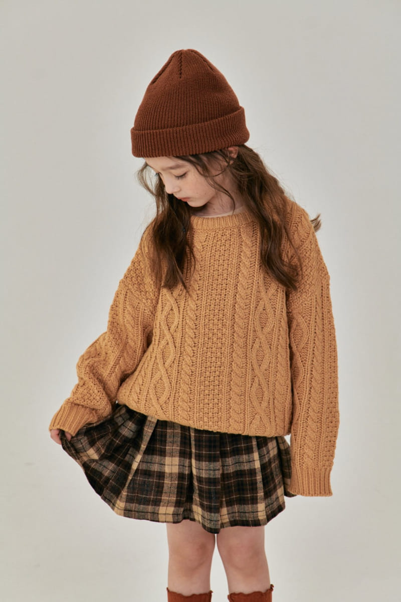 A-Market - Korean Children Fashion - #prettylittlegirls - Twist Round Knit Tee - 8