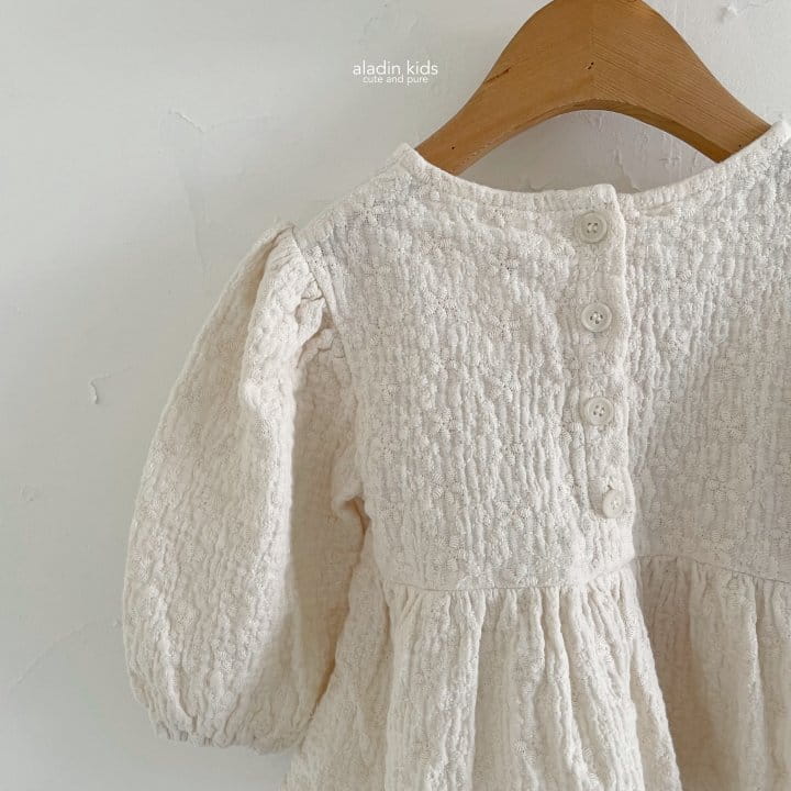 Aladin - Korean Children Fashion - #childrensboutique - Lace Embrodiery Blouse - 5