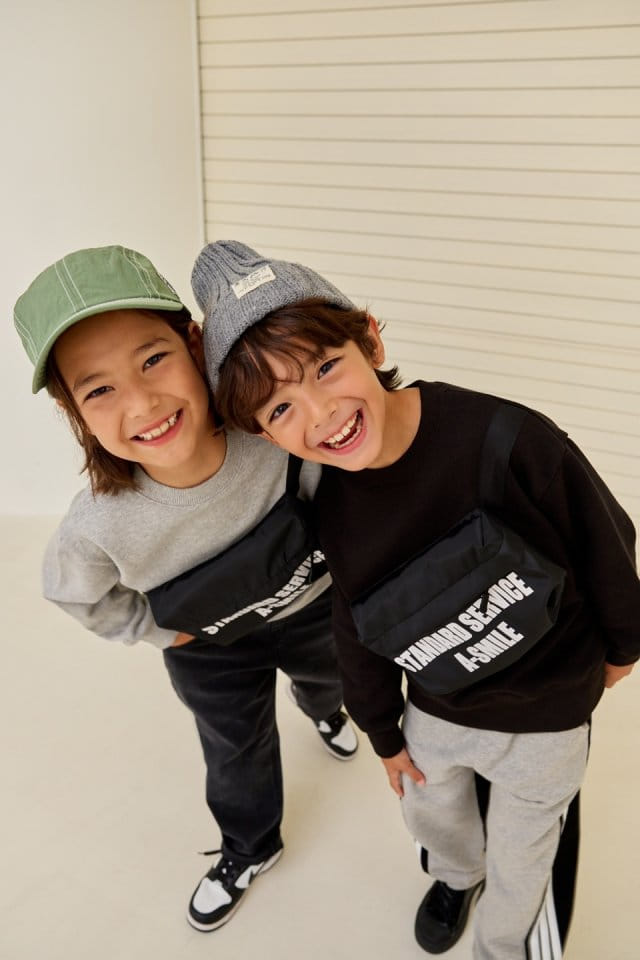 Apple Smile - Korean Children Fashion - #designkidswear - Smile Sweatshirt - 8